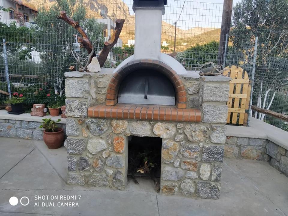 Emborios Manolakis Pizanias 아파트 외부 사진